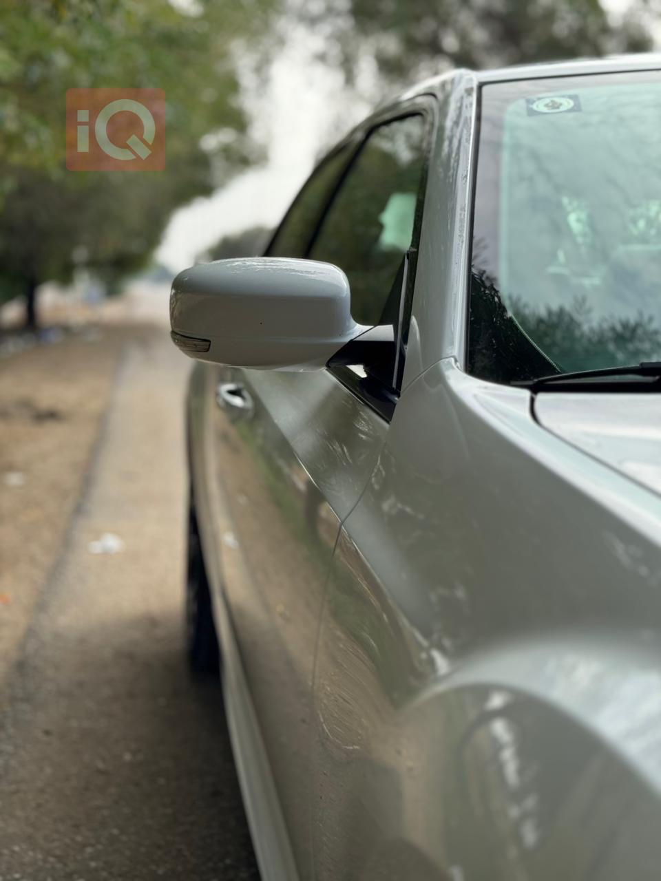 کرایسلەر 300